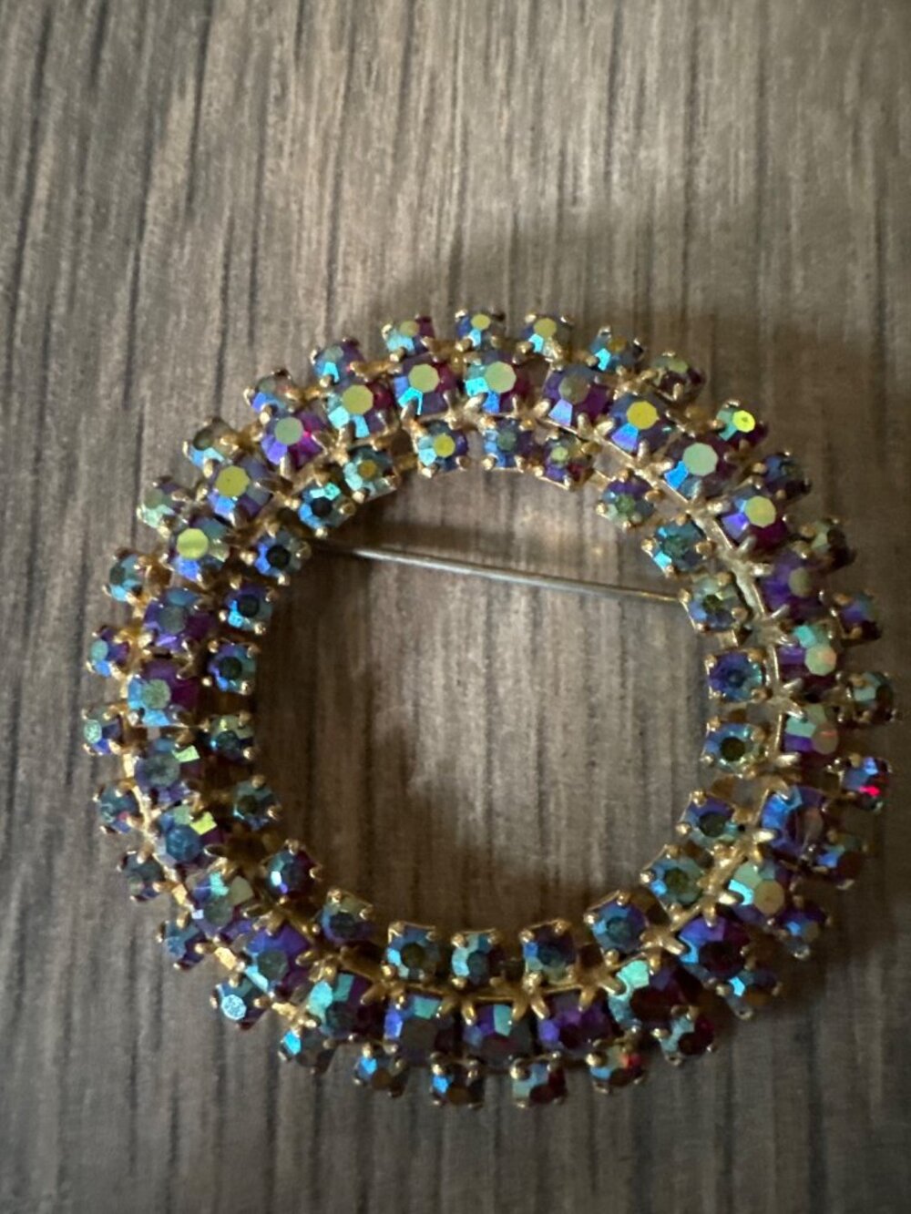Aurora Borealis Rhinestone Circle Wreath Brooch 2" Vintage Gold-Tone Pin Jewelry